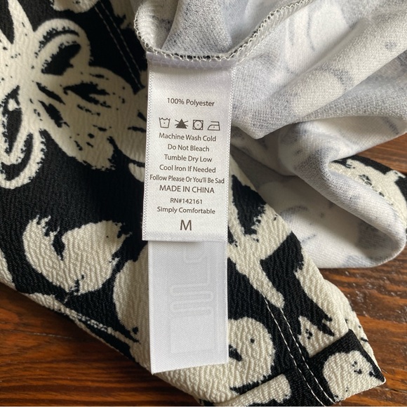 NWT LuLaRoe Cassie Midi Skirt - Picture 9 of 9